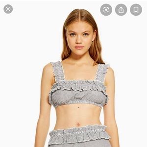 • TOPSHOP • Ruffled Grey Strip Crop Top